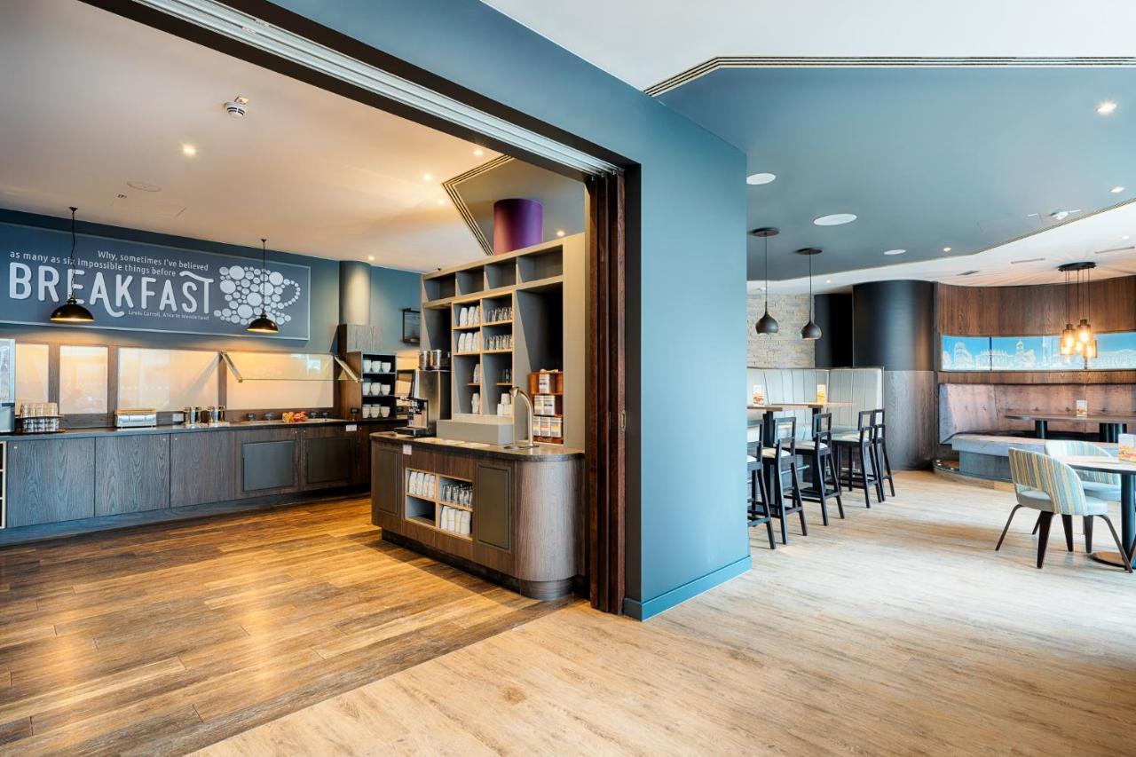 Premier Inn Stuttgart Bad Cannstatt ภายนอก รูปภาพ